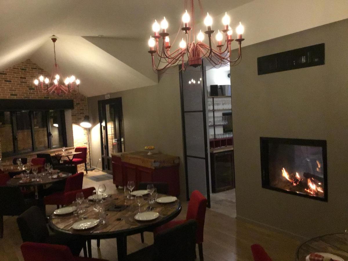 Hotel L'Aubergiste Corcelles-les-Arts Esterno foto