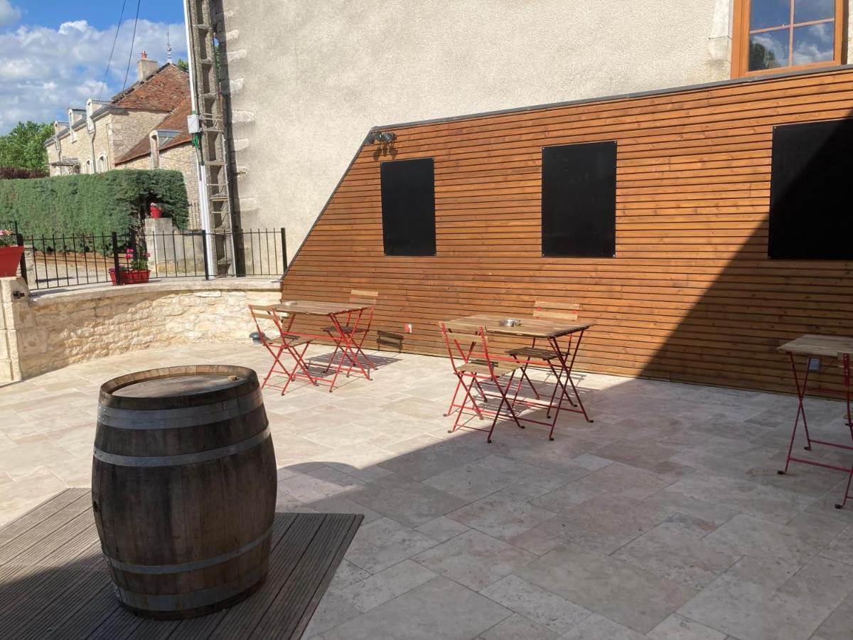 Hotel L'Aubergiste Corcelles-les-Arts Esterno foto