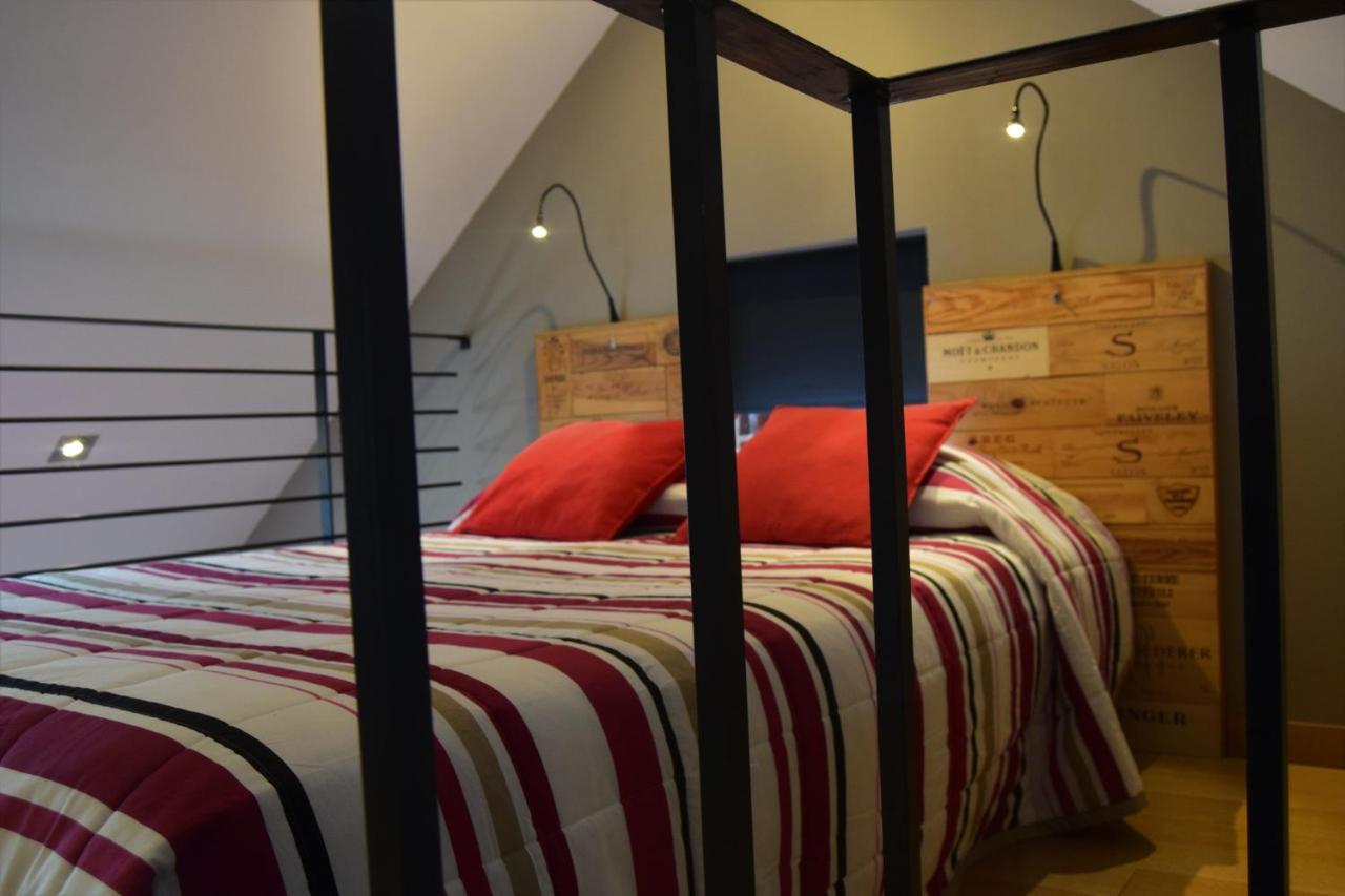 Hotel L'Aubergiste Corcelles-les-Arts Esterno foto